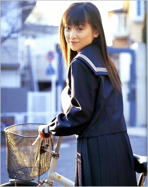 泉里香